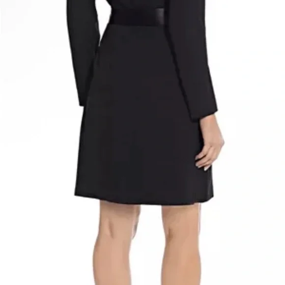 Adrianna Papell Elegant Black Dress with Satin Belt - Picture 2 of 12